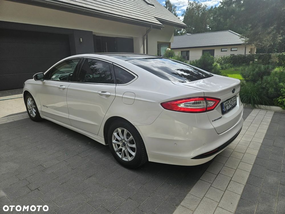 Ford Mondeo Vignale 2.0 Hybrid - 16