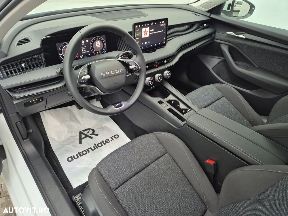 Skoda Superb 2.0 TDI 150 CP DSG Essence - 9