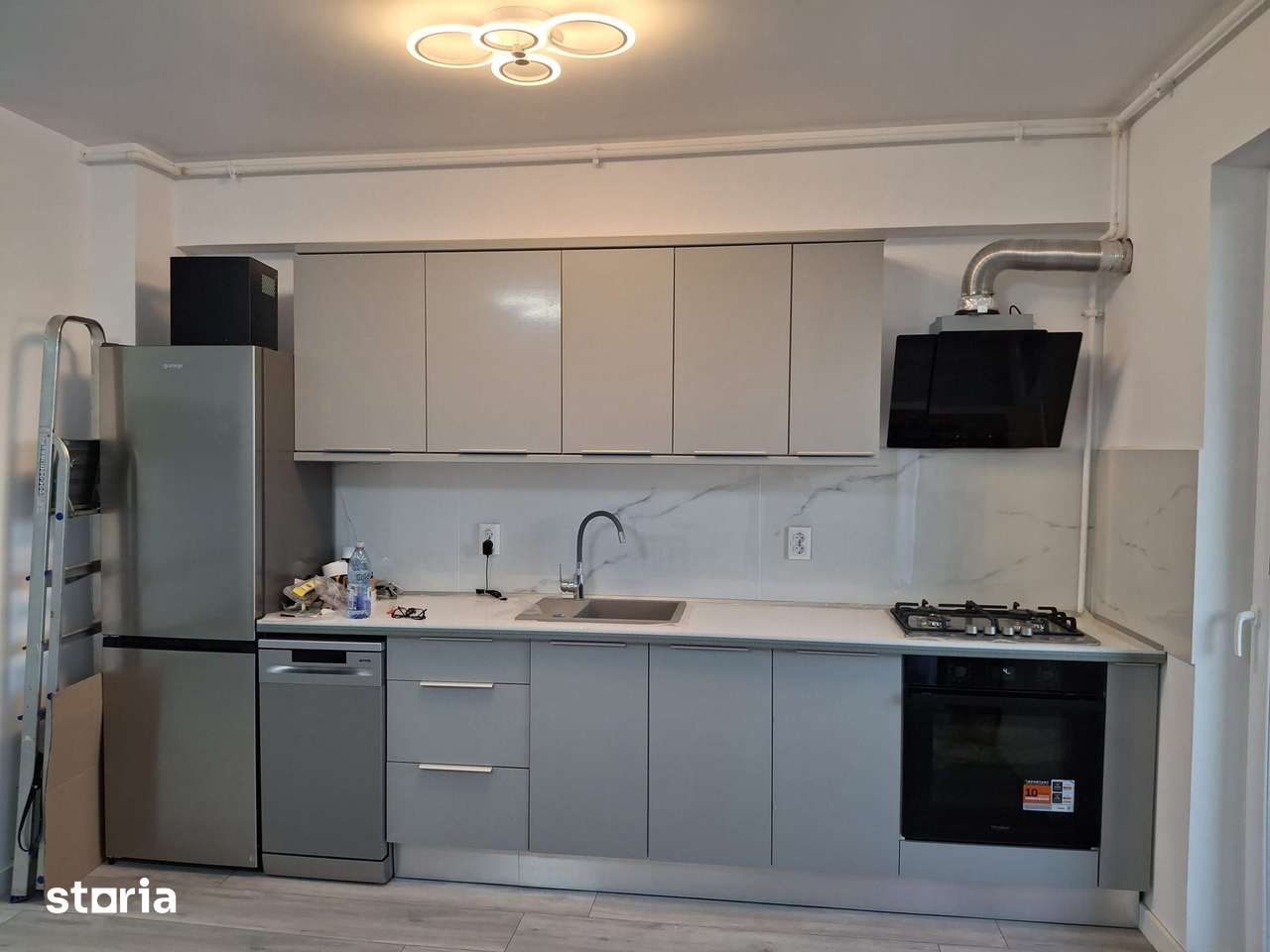 2 camere | La Foresta Residence | Tunari – Otopeni | parcare inclusă — fotografia 3