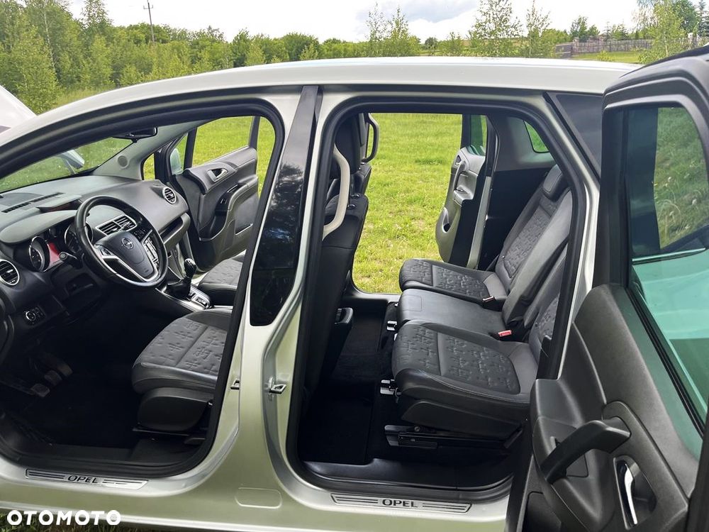 Opel Meriva - 8