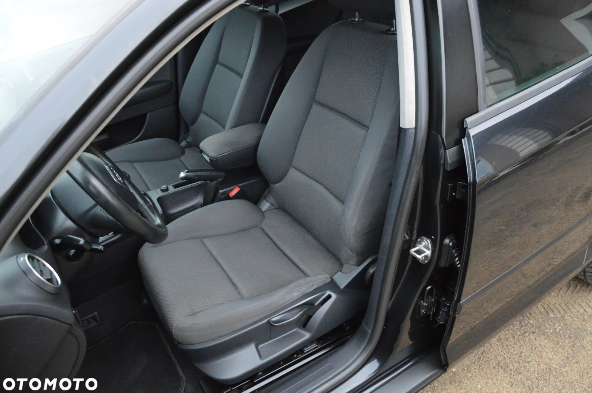 Audi A3 Sportback 2.0 TDI Ambiente - 19