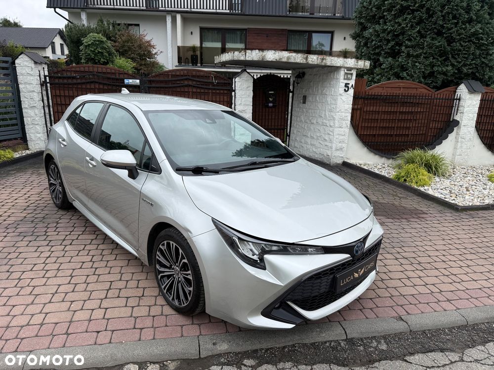 Toyota Corolla - 1