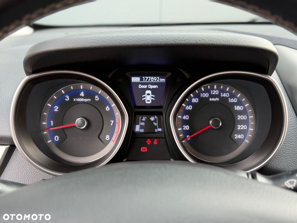 Hyundai i30 1.6 GDI Premium - 19