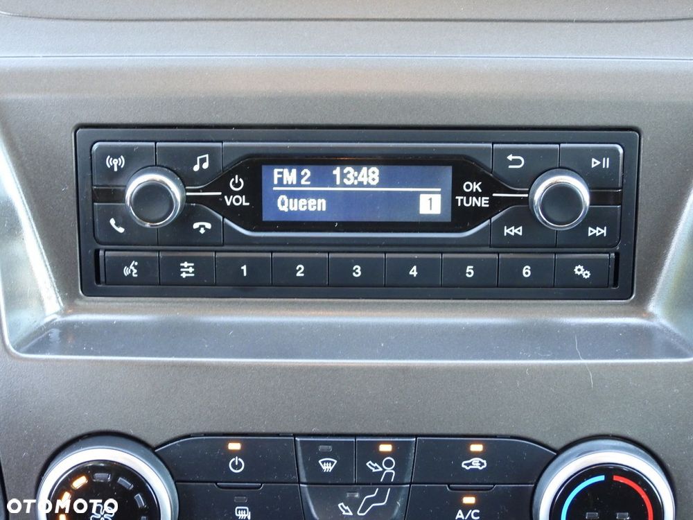 Ford TRANSIT SKRZYNIA PODWÓJNA KABINA DOKA 7 MIEJSC BLIŹNIACZE KOŁA KLIMATYZACJA  130KM - 34