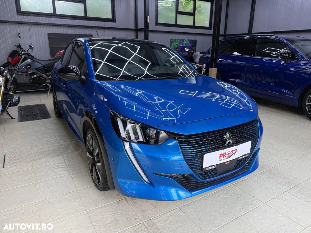 Peugeot 208 e-208 GT-Line - 1
