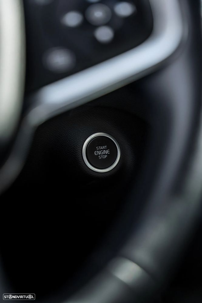 Volvo XC 40 1.5 T5 PHEV Inscription - 33