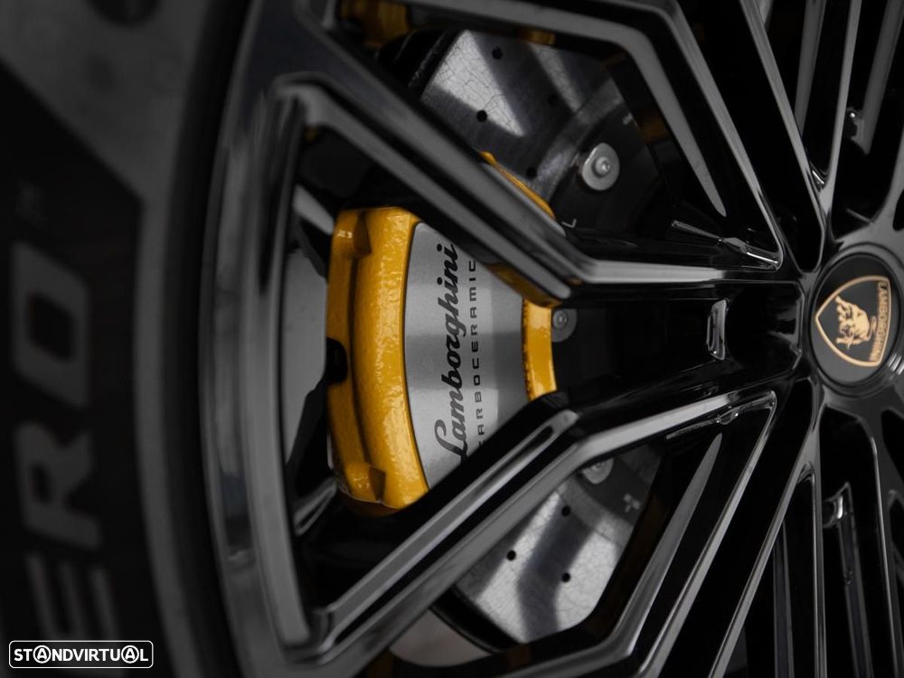 Lamborghini Urus 4.0 V8 SE - 27