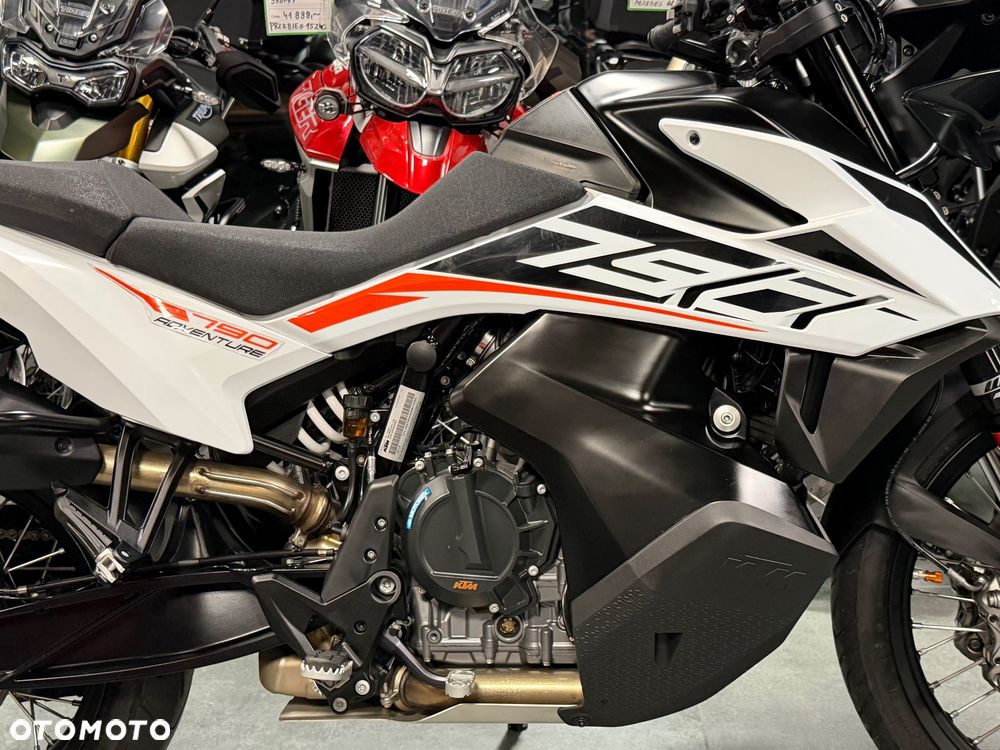 KTM Adventure - 7
