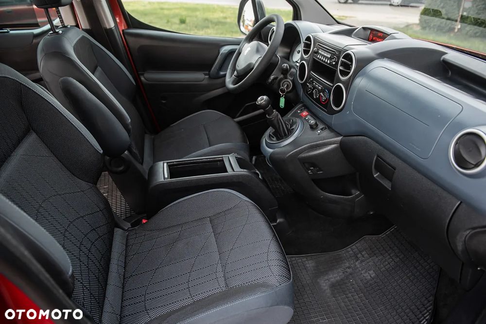 Peugeot Partner - 25