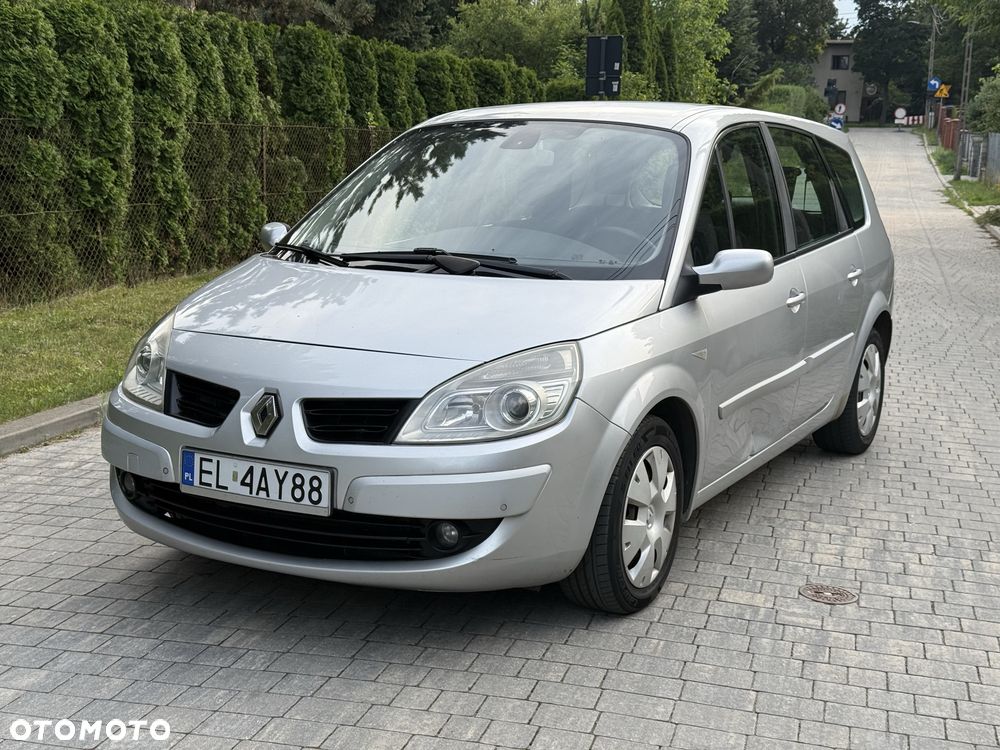 Renault Grand Scenic - 2