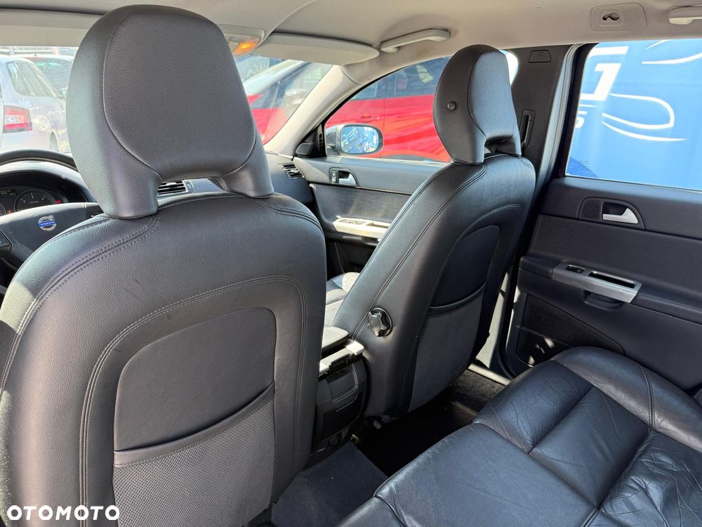 Volvo V50 1.6D - 13