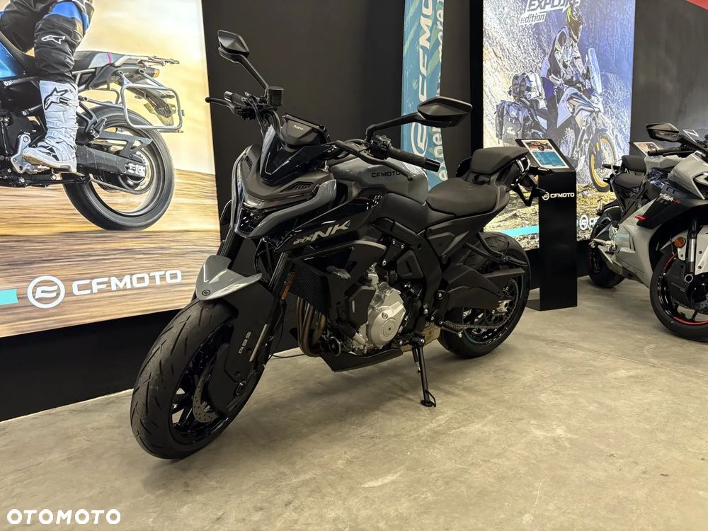 CFMoto 675NK - 6