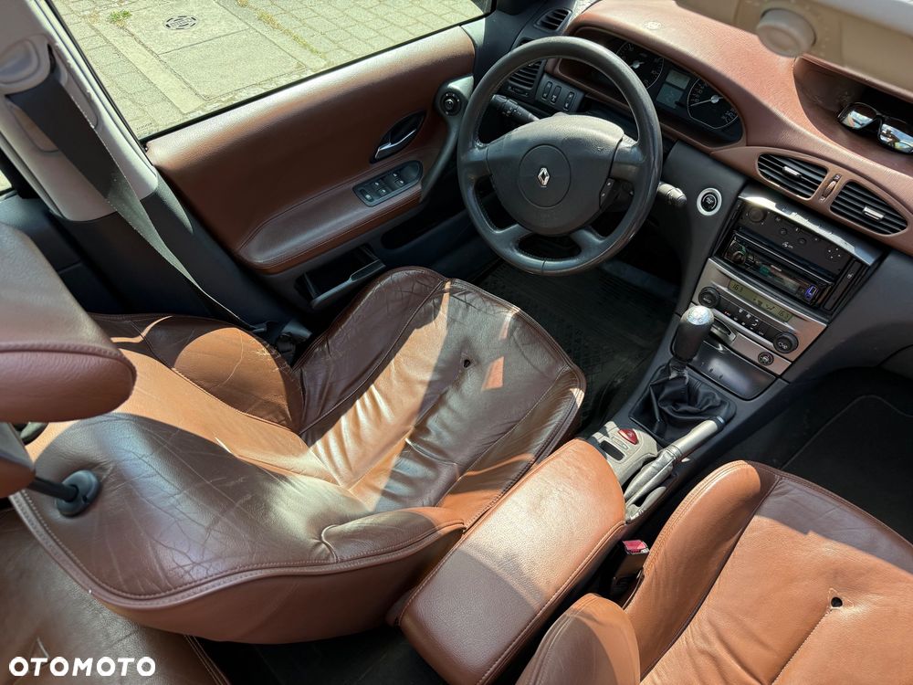 Renault Laguna Grandtour 1.8 Privilege - 13
