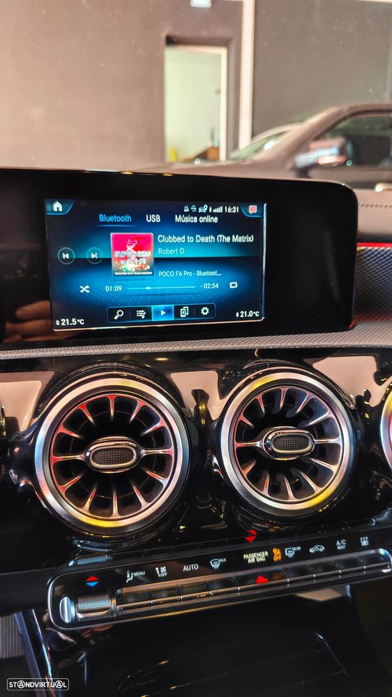 Mercedes-Benz CLA 250+ - 32