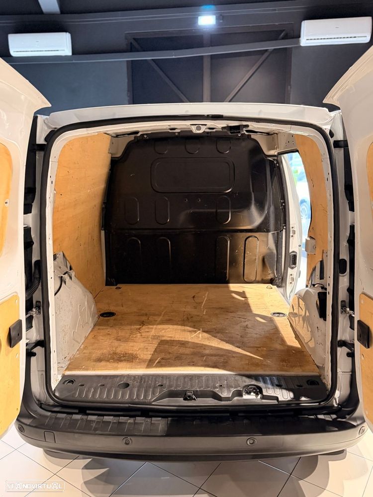 Renault Kangoo Outro - 32