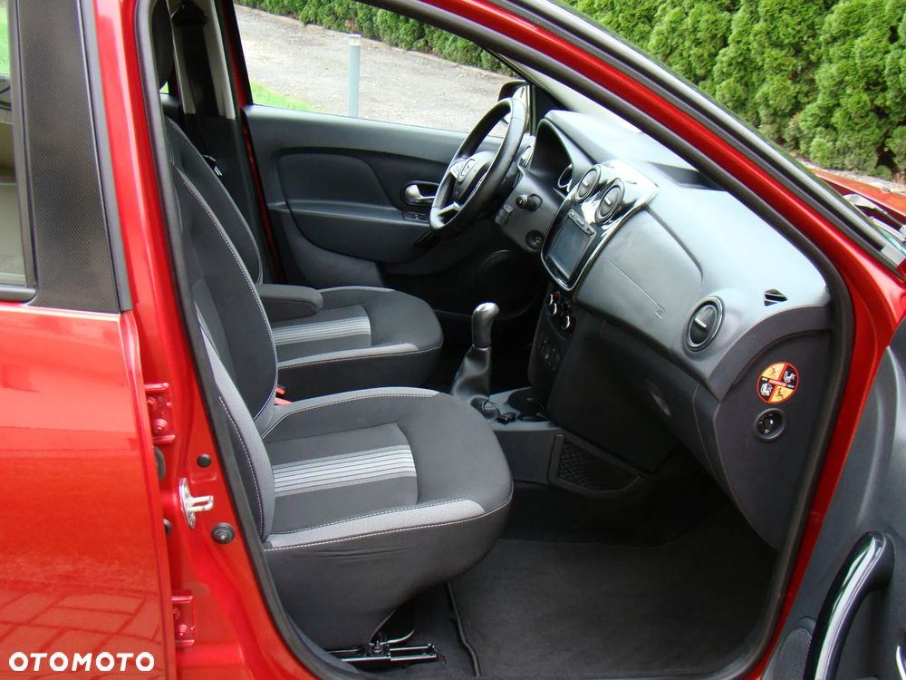 Dacia Sandero Stepway 0.9 TCe Laureate S&S EU6 - 31