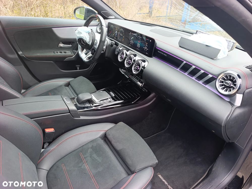 Mercedes-Benz CLA AMG 45 4Matic+ B AMG Speedsh 8G-DCT - 19