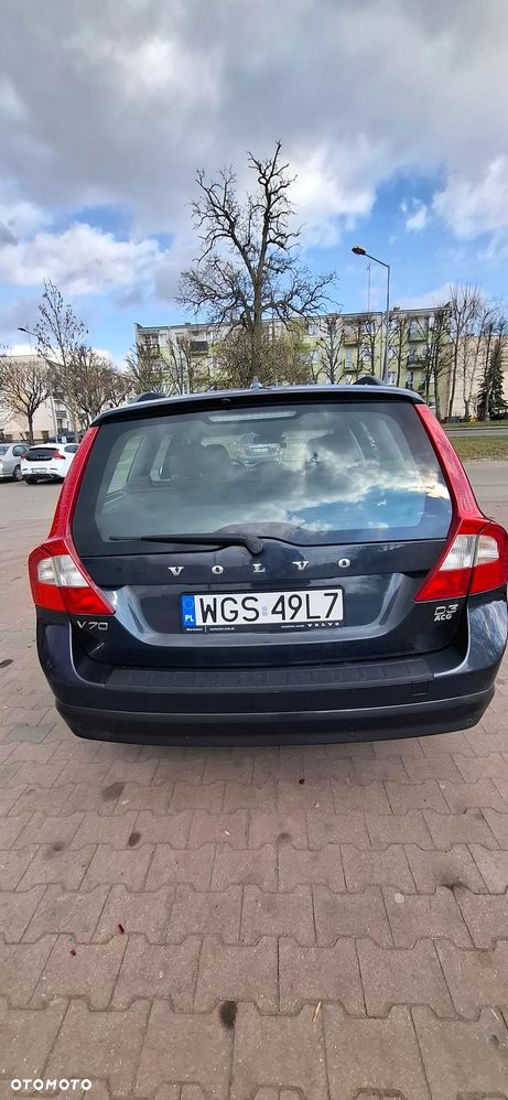 Volvo V70 D3 Momentum - 3