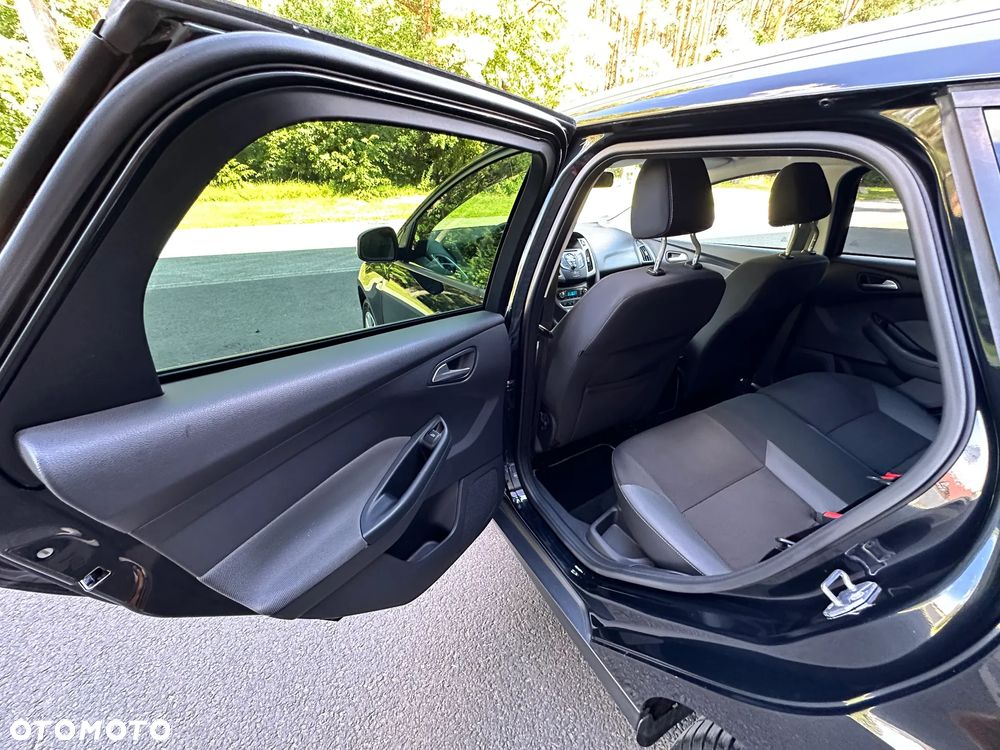Ford Focus 1.6 Edition Start - 21