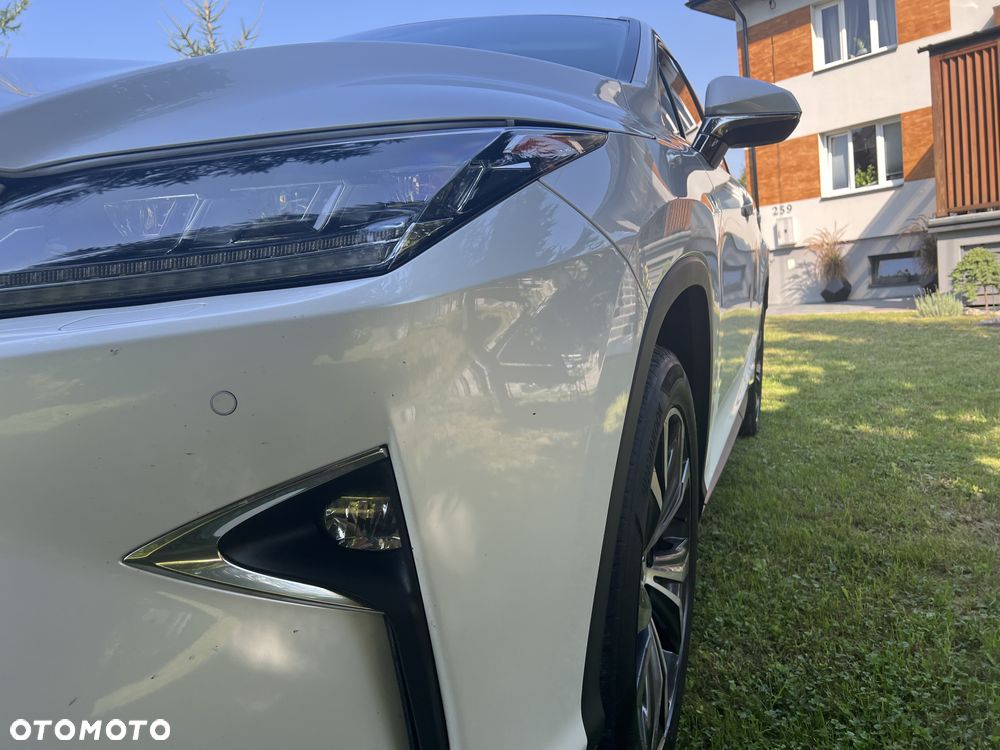 Lexus RX - 18