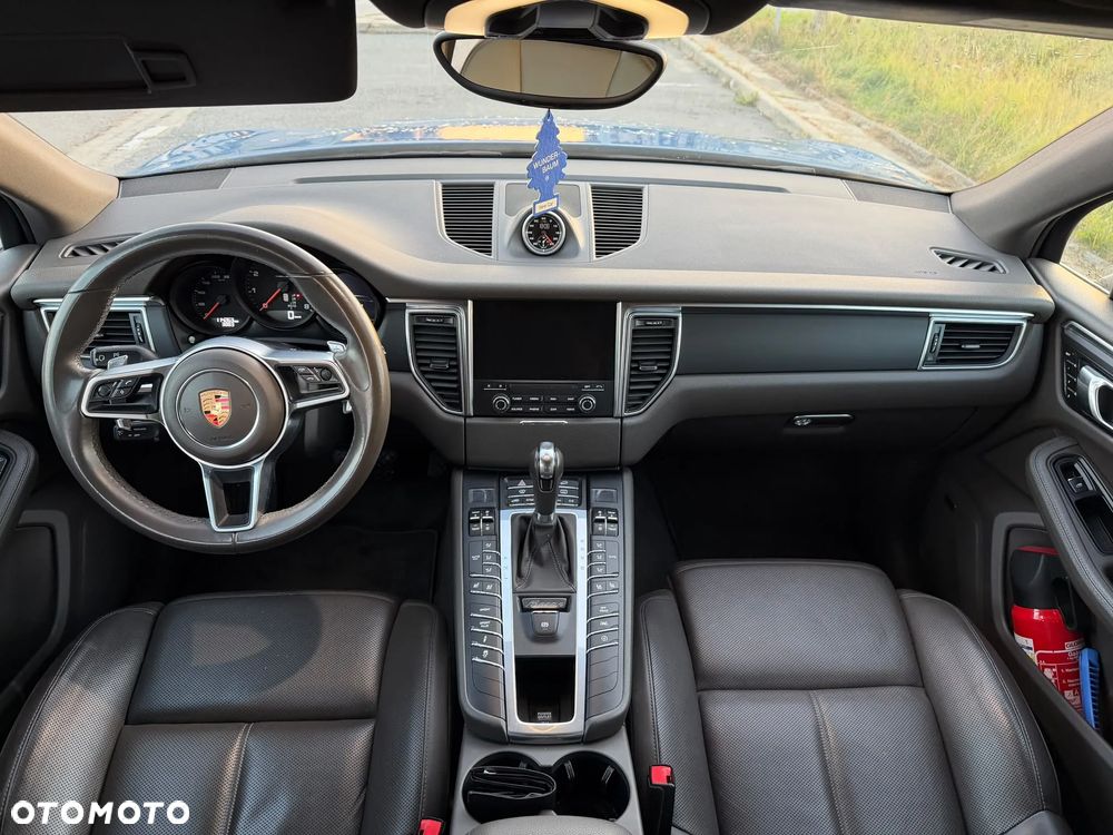 Porsche Macan Standard - 13