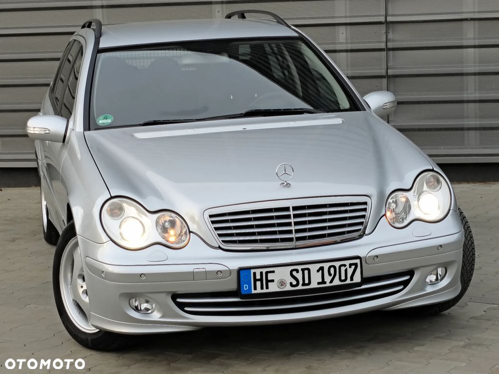 Mercedes-Benz Klasa C 180 Kompressor Automatik Avantgarde Sport Edition - 10