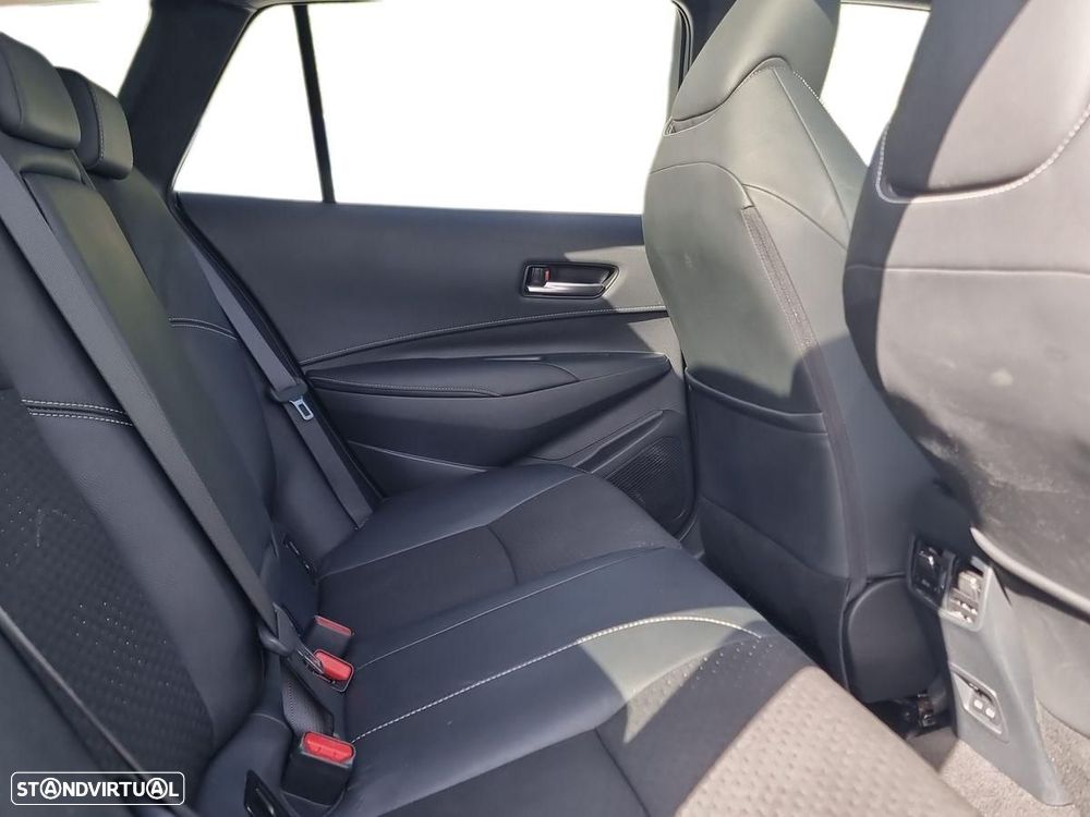 Toyota Corolla Touring Sports 1.8 Hybrid Exclusive - 8