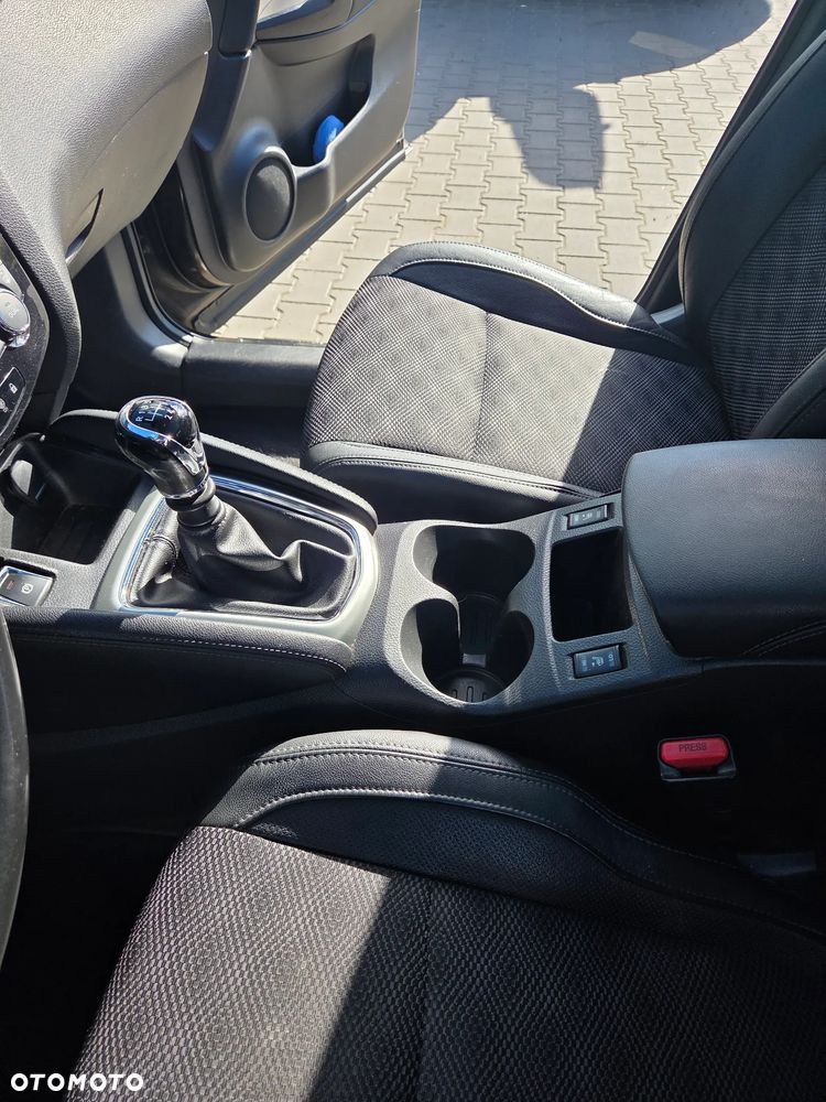 Nissan Qashqai - 15