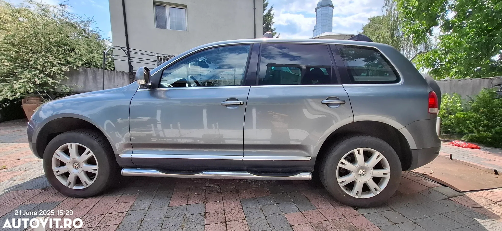 Volkswagen Touareg 2.5 TDI R5 Aut. - 3