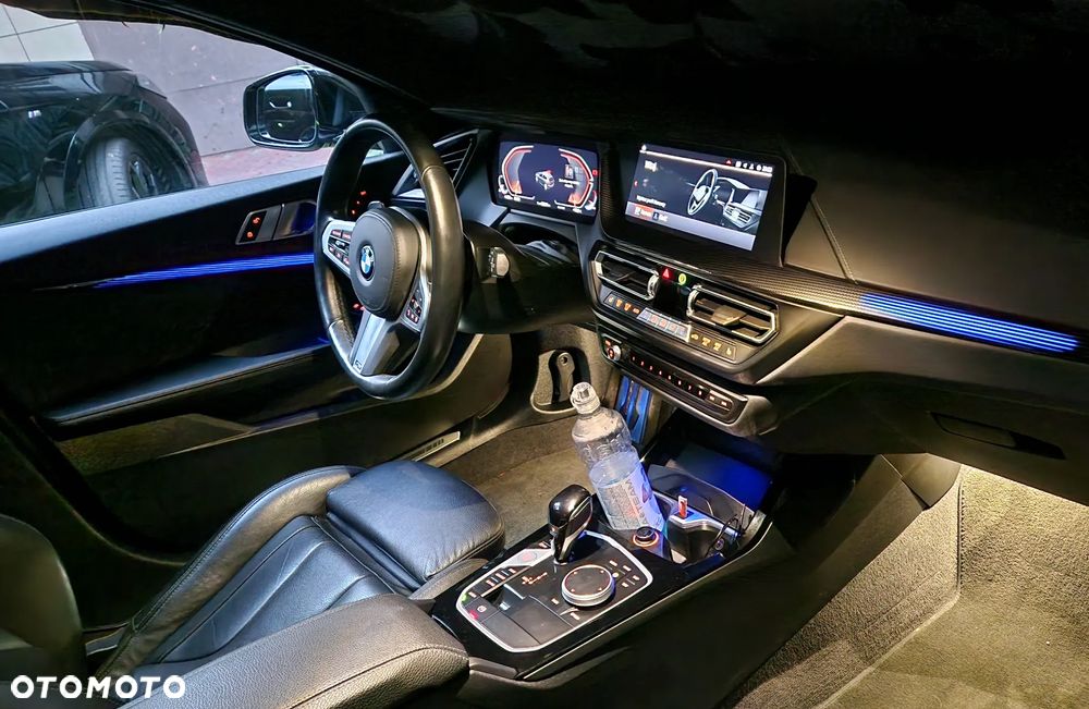 BMW Seria 1 120i M Sport - 12