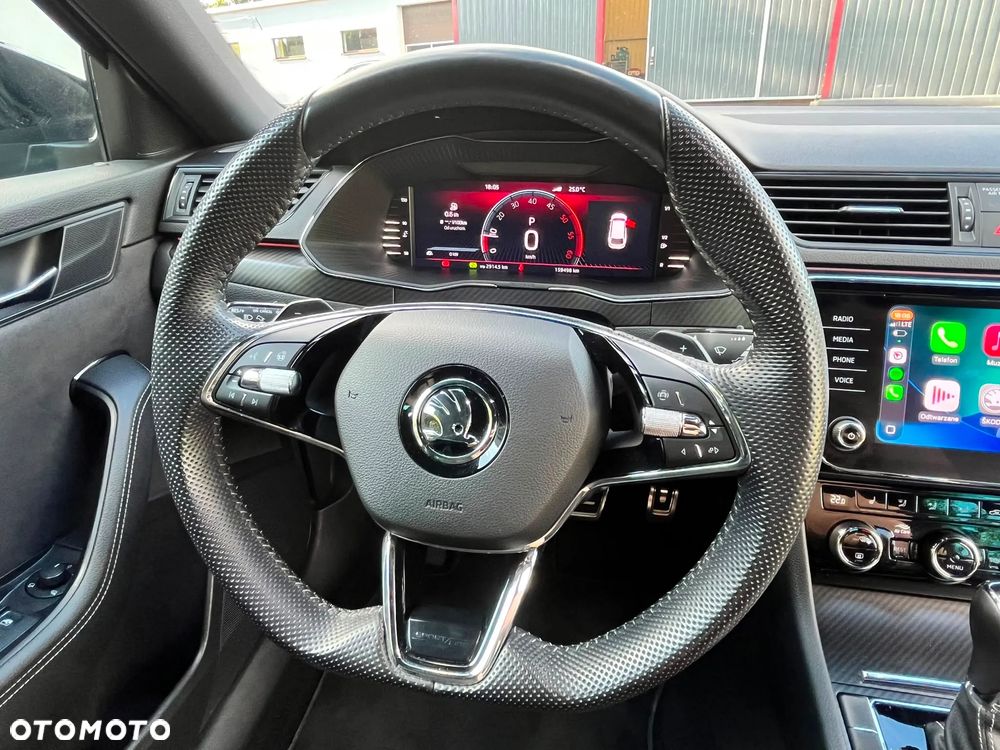 Skoda Superb 2.0 TDI SCR Sportline DSG - 20