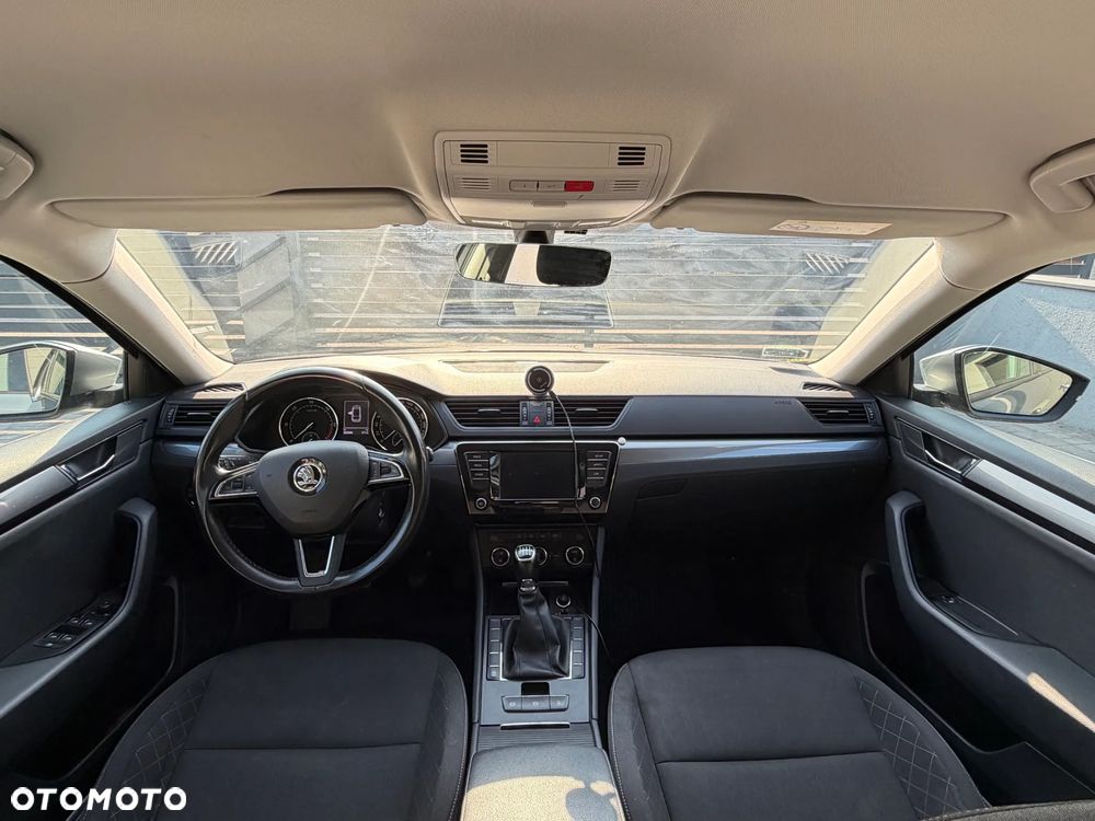 Skoda Superb 1.6 TDI Active - 16