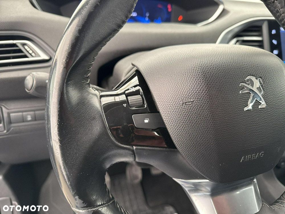 Peugeot 308 - 21
