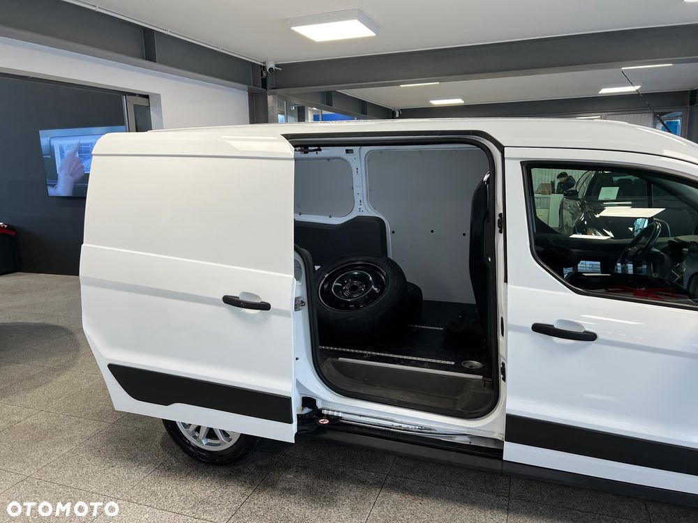 Ford Transit Connect - 18