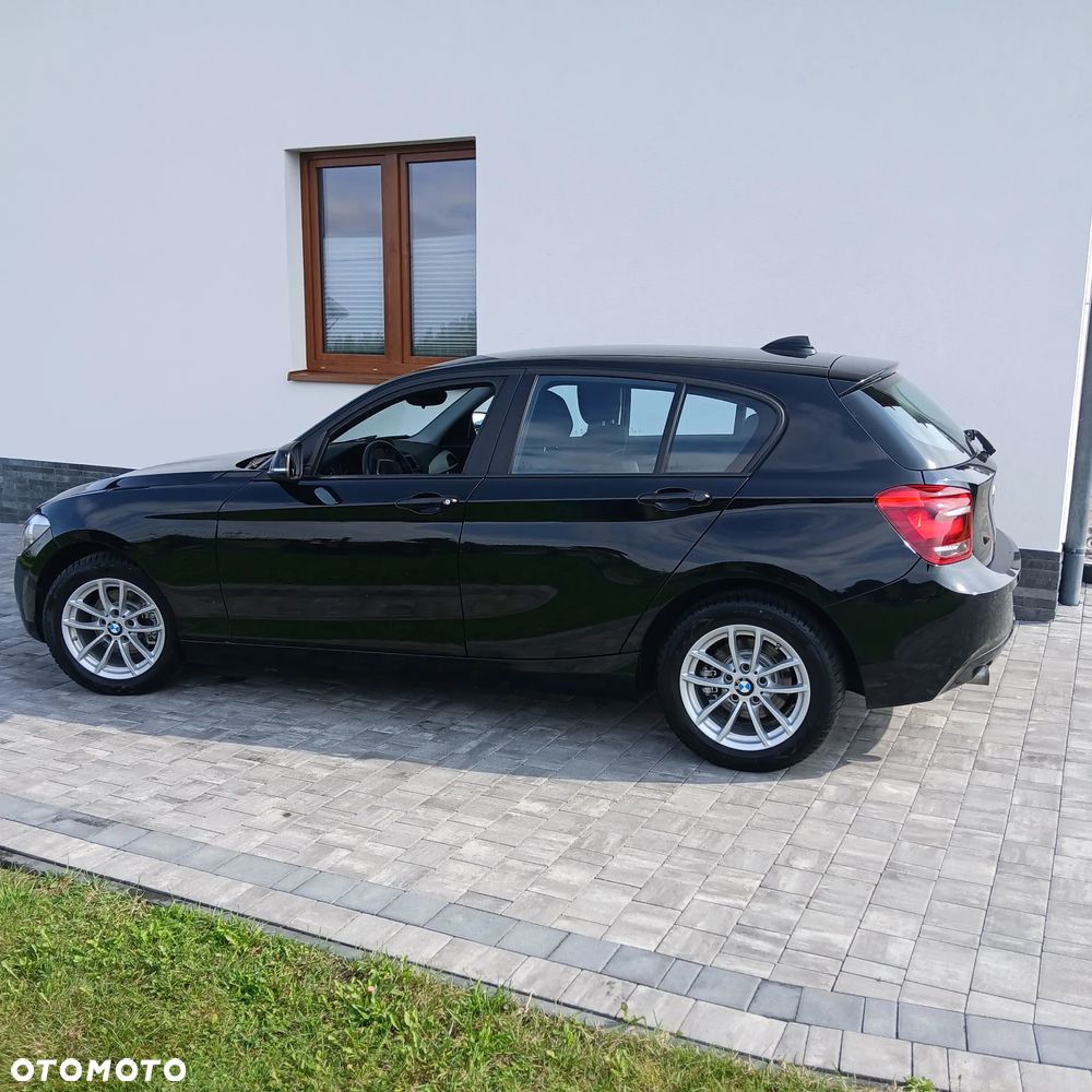 BMW Seria 1 116i - 5