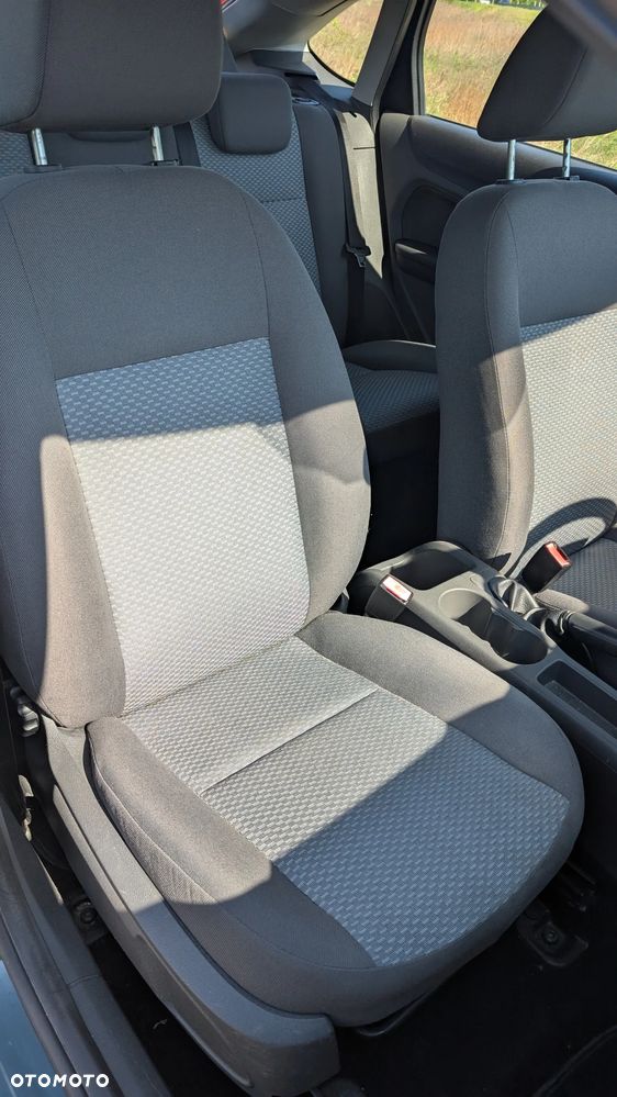 Ford Focus 1.6 FX Silver / Silver X - 21