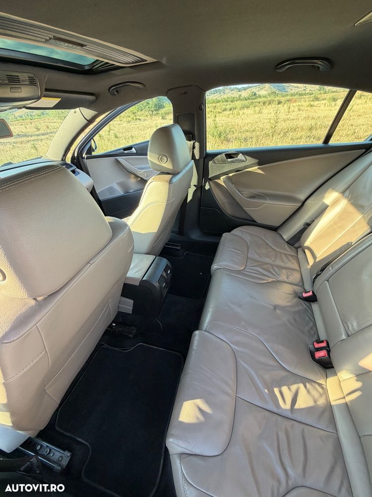 Volkswagen Passat 2.0TDI Sportline DPF DSG - 8