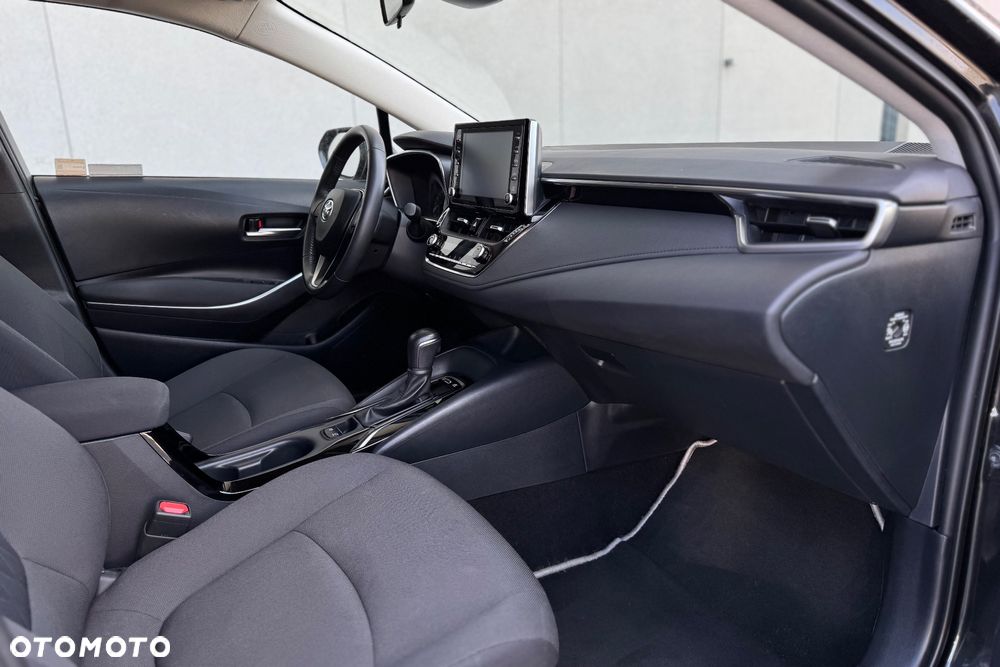 Toyota Corolla 1.8 Hybrid Active - 29