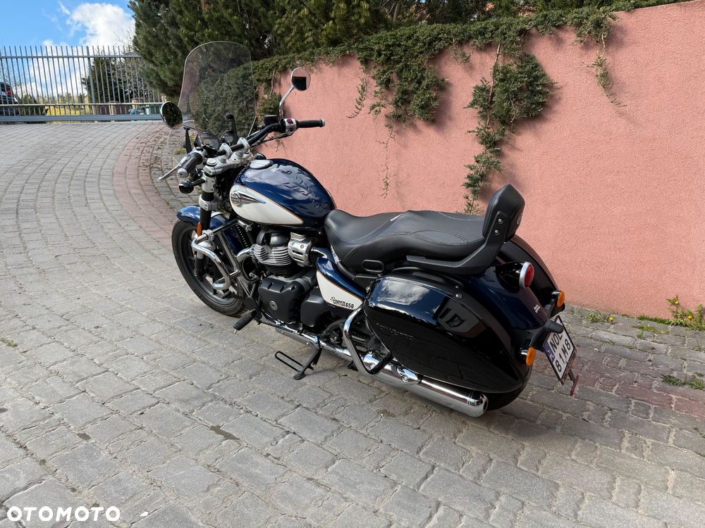 Royal Enfield Super Meteor - 11