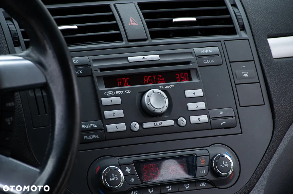 Ford C-MAX - 13