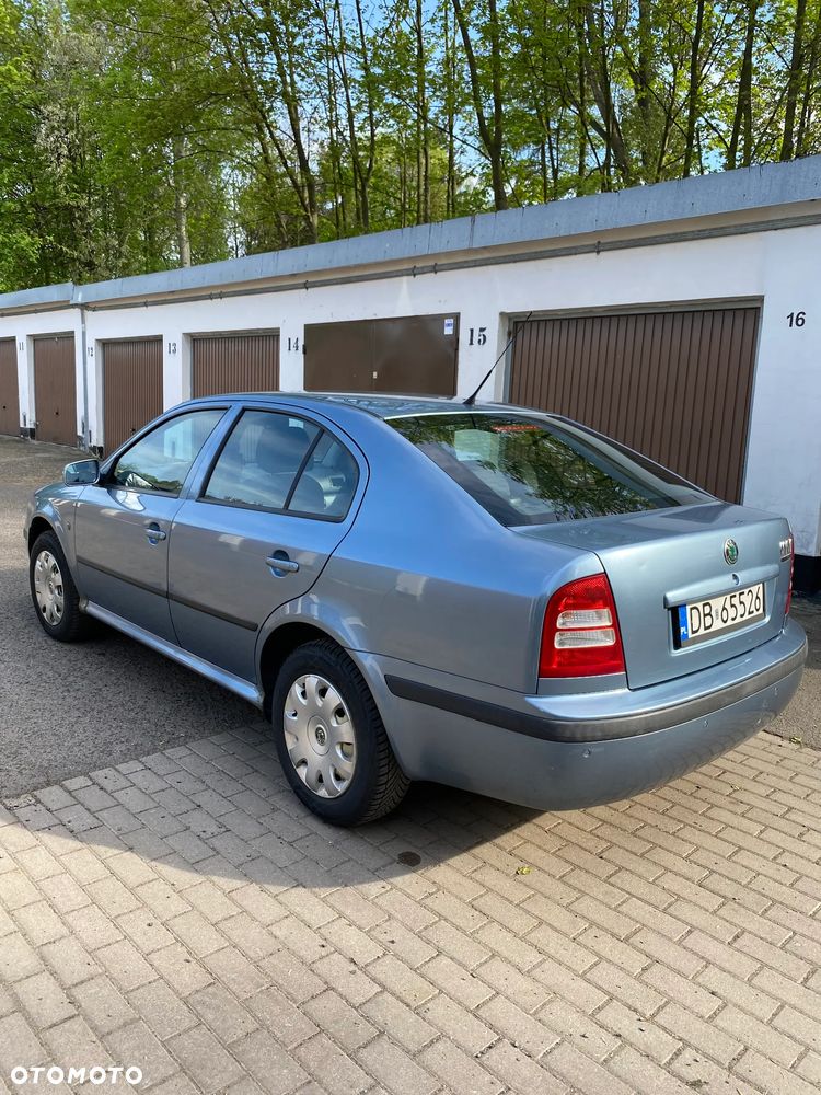 Skoda Octavia 1.6 Tour Plus Ice+ - 3