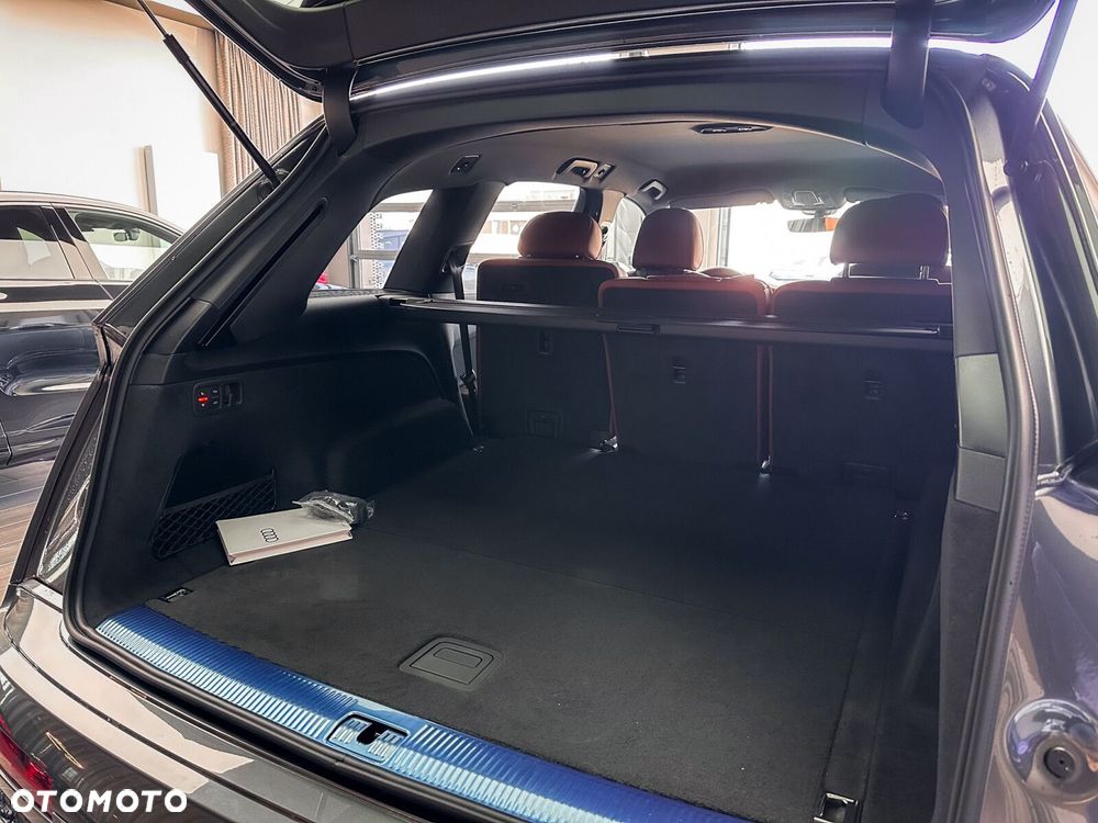 Audi Q7 - 11