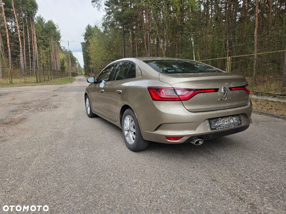 Renault Megane 1.6 SCe Business - 10