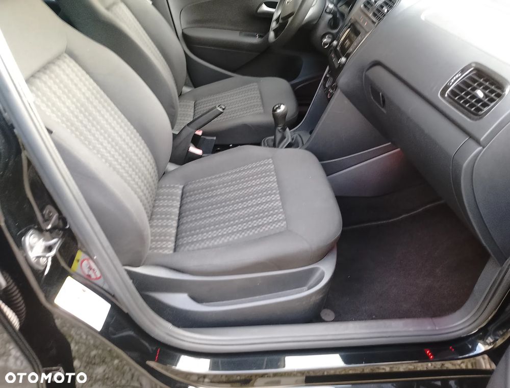 Volkswagen Polo 1.0 (Blue Motion Technology) Comfortline - 13