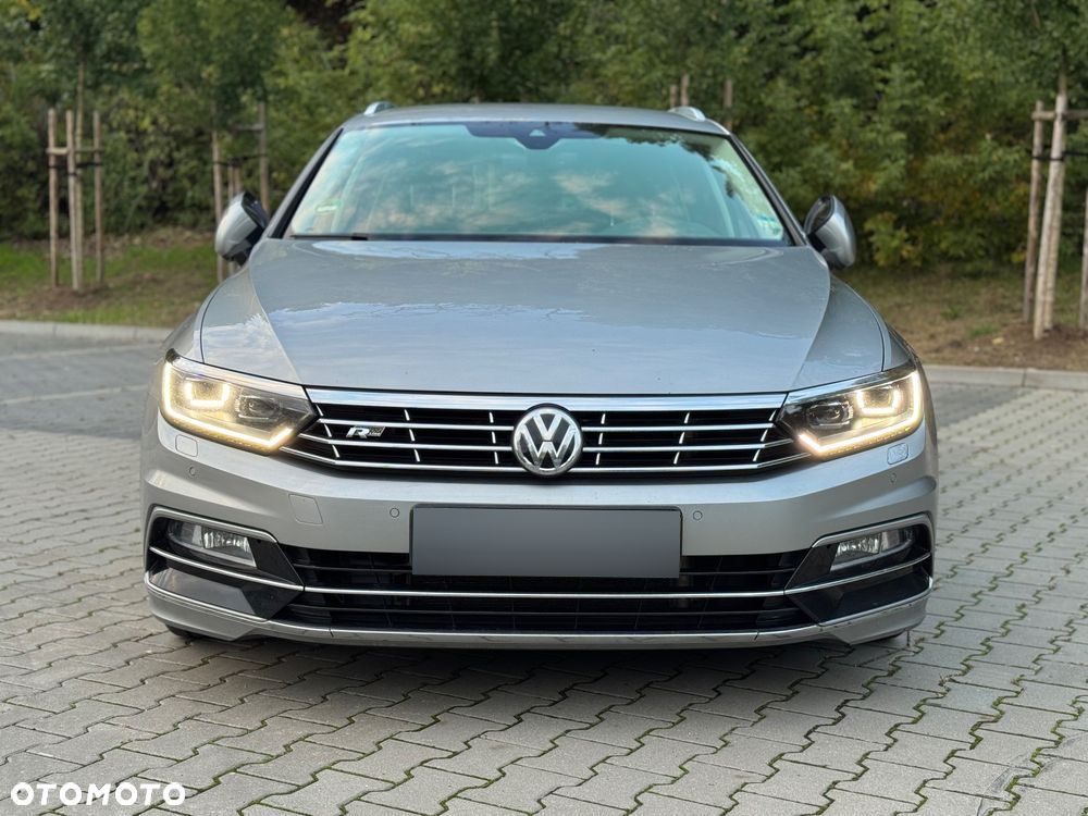 Volkswagen Passat 2.0 TDI 4Mot R-Line Edition DSG - 1
