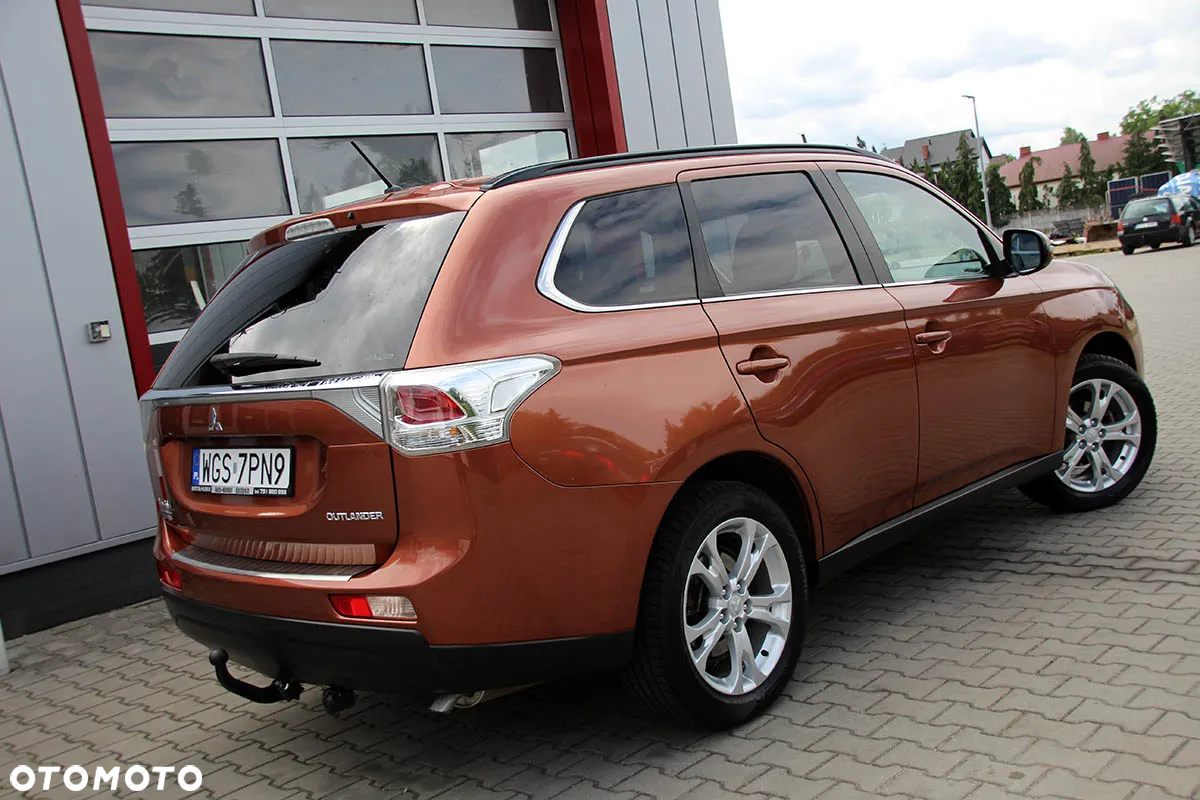 Mitsubishi Outlander 2.2 DID Intense + 4WD - 15