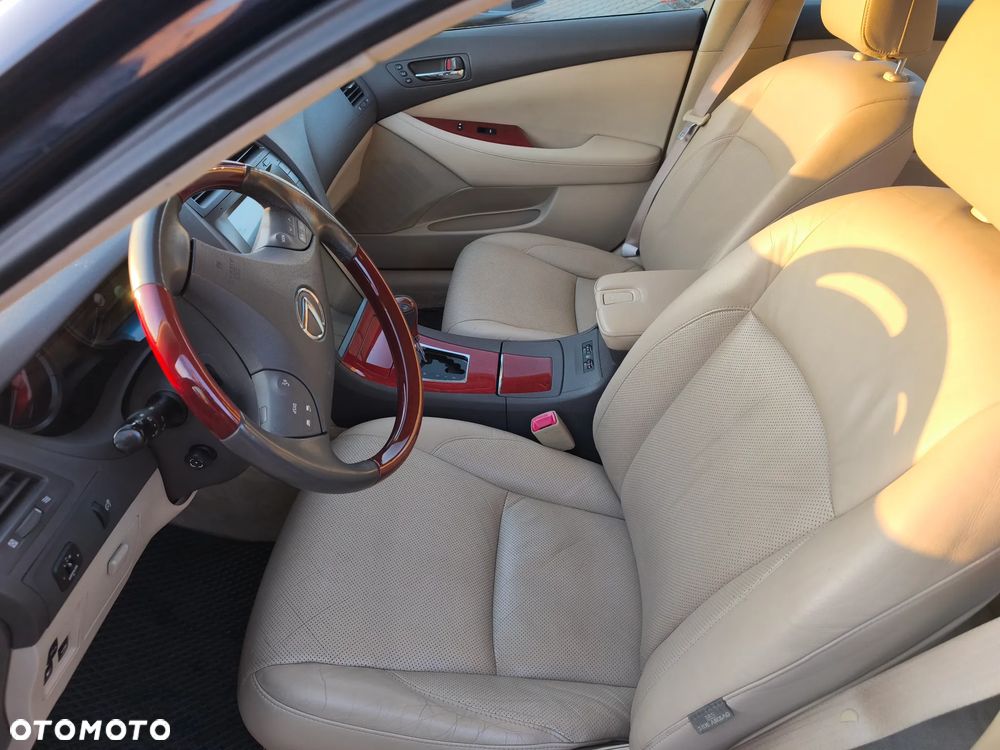 Lexus ES Standard - 5