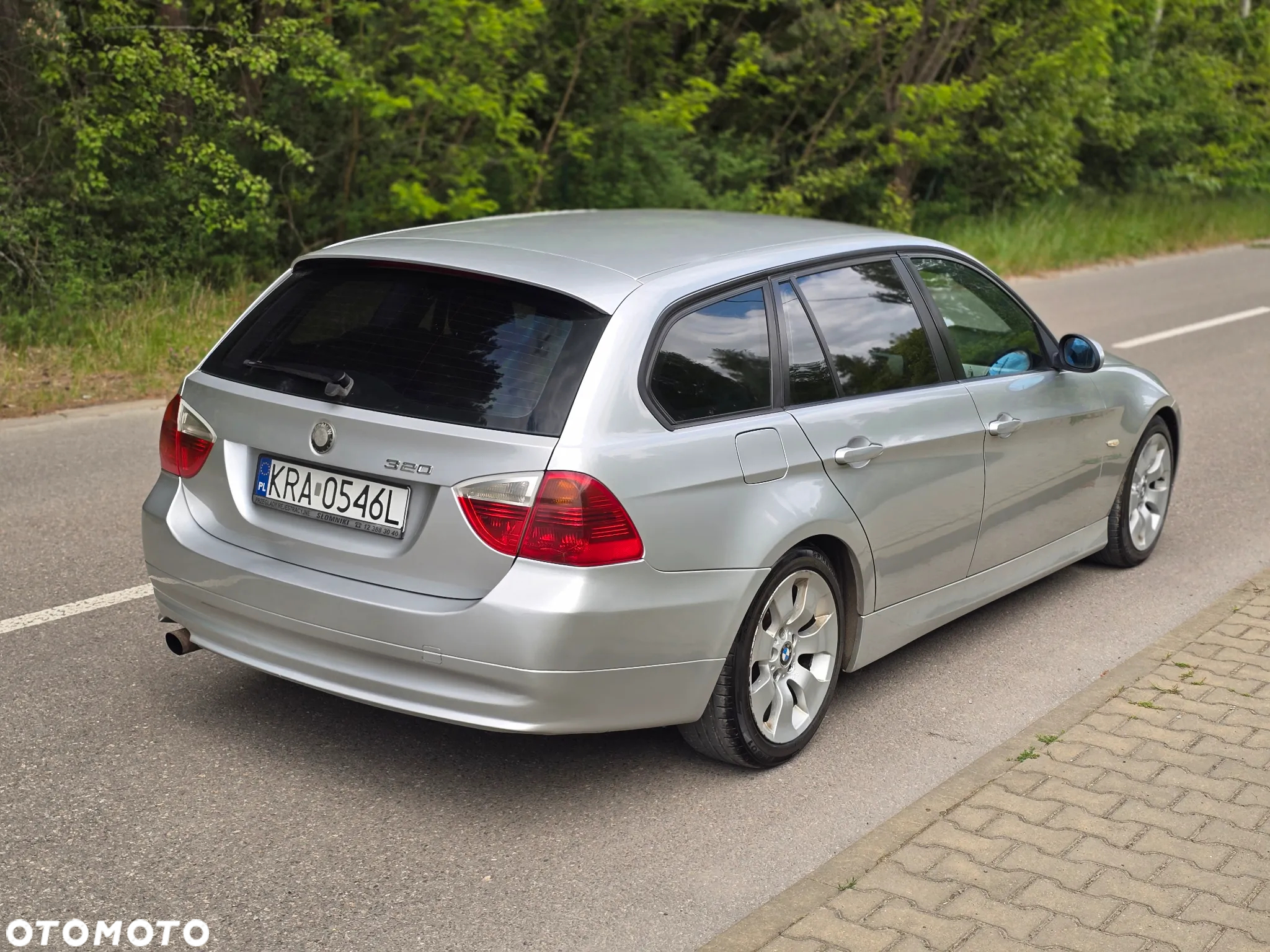 BMW Seria 3 320d Touring Efficient Dynamics Edition - 15