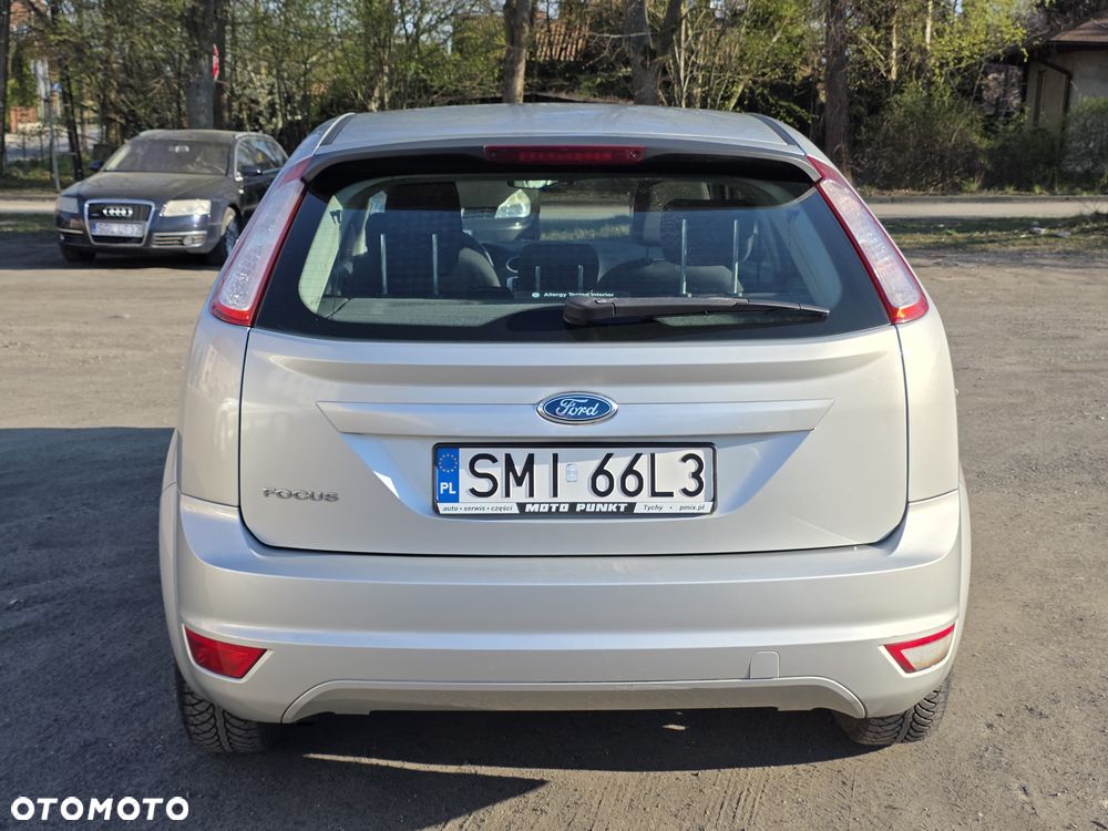 Ford Focus 1.6 Trend - 2
