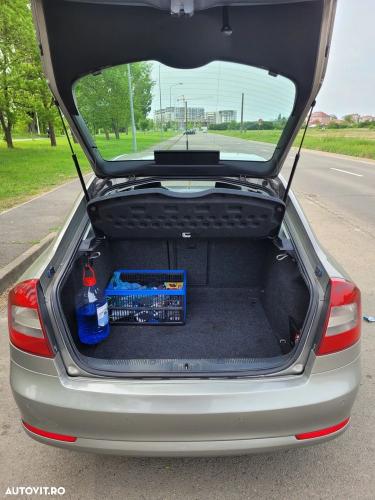 Skoda Octavia 1.8 Elegance TSI - 5